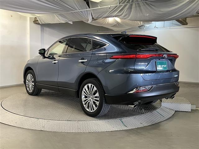 ハリアー Ｚ　クルーズＣ　Ｂカメラ　イモビ　ナビＴＶ　アルミホイル　ＥＴＣ車載器　ＥＳＣ　メディアプレイヤー接続　エアバッグ　スマートキー　オートエアコン　キーフリー　サイドエアバッグ　デュアルエアバッグ　ＡＢＳ（6枚目）