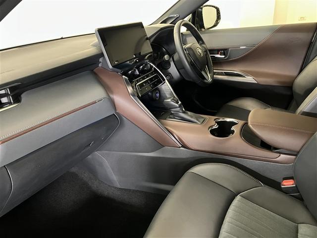 ハリアー Ｚ　クルーズＣ　Ｂカメラ　イモビ　ナビＴＶ　アルミホイル　ＥＴＣ車載器　ＥＳＣ　メディアプレイヤー接続　エアバッグ　スマートキー　オートエアコン　キーフリー　サイドエアバッグ　デュアルエアバッグ　ＡＢＳ（12枚目）