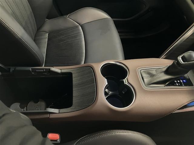 ハリアー Ｚ　クルーズＣ　Ｂカメラ　イモビ　ナビＴＶ　アルミホイル　ＥＴＣ車載器　ＥＳＣ　メディアプレイヤー接続　エアバッグ　スマートキー　オートエアコン　キーフリー　サイドエアバッグ　デュアルエアバッグ　ＡＢＳ（33枚目）