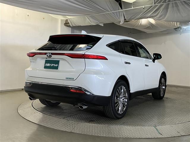 ハリアー Ｚ　レザーパッケージ　パノラマガラスルーフ　地上デジタル　盗難防止装置　革Ｓ　パワ－シ－ト　横滑り防止機能　ＡＵＸ　ドラレコ付　エアバッグ　Ｂモニター　アルミ　クルコン　ＬＥＤ付　ＡＢＳ　パワーウィンドウ　エアコン　テレビ（8枚目）