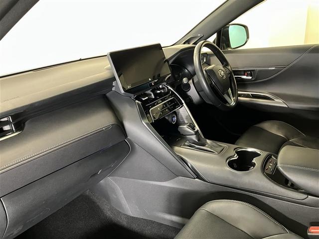 ハリアー Ｚ　レザーパッケージ　パノラマガラスルーフ　地上デジタル　盗難防止装置　革Ｓ　パワ－シ－ト　横滑り防止機能　ＡＵＸ　ドラレコ付　エアバッグ　Ｂモニター　アルミ　クルコン　ＬＥＤ付　ＡＢＳ　パワーウィンドウ　エアコン　テレビ（12枚目）