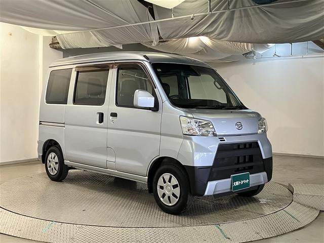 ハイゼットカーゴ クルーズSAIII VSA 全席パワーウインドウ キーレスキー パワーステアリング ETC ABS エアコン アルミホイール アイストップ 助手席エアバック 衝突回避支援ブレーキ 運転席エアバック AUX対応(3枚目)