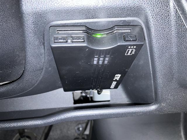 ハイゼットカーゴ クルーズSAIII VSA 全席パワーウインドウ キーレスキー パワーステアリング ETC ABS エアコン アルミホイール アイストップ 助手席エアバック 衝突回避支援ブレーキ 運転席エアバック AUX対応(25枚目)