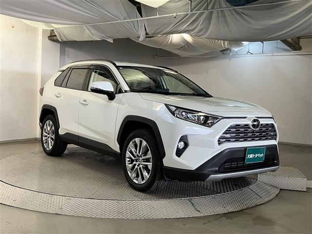 RAV4 G Zパッケージ 横滑り防止 キーレスエントリー 地デジ スマキー クルコン ETC付 リヤカメラ 助手席エアバッグ アルミ LEDランプ オートエアコン 盗難防止システム メモリ-ナビ エアバッグ パワーウィンド(3枚目)