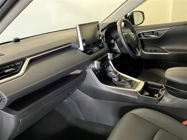 RAV4 G Zパッケージ 横滑り防止 キーレスエントリー 地デジ スマキー クルコン ETC付 リヤカメラ 助手席エアバッグ アルミ LEDランプ オートエアコン 盗難防止システム メモリ-ナビ エアバッグ パワーウィンド(11枚目)