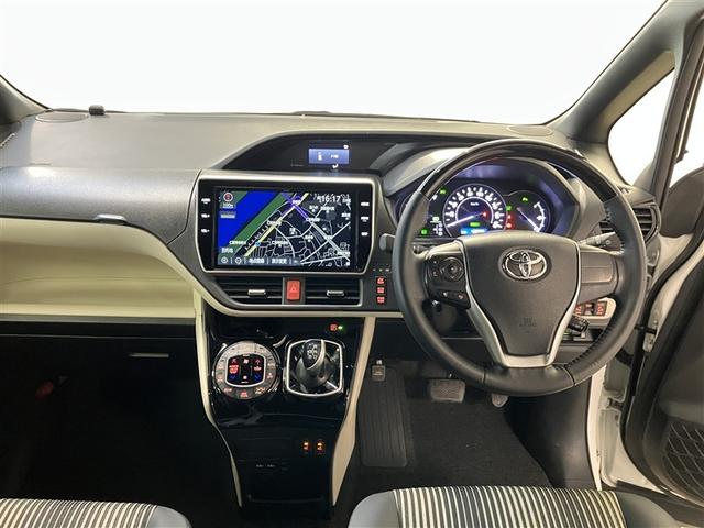 ノア ハイブリッドＳｉ　ダブルバイビーＩＩＩ　リアクーラー　ＥＴＣ車載器　ＬＥＤランプ　Ｂカメラ　ナビＴＶ　フルセグテレビ　オートクルーズコントロール　ＤＶＤ　横滑り防止装置　イモビライザー　キーレス　アルミホイール　エアバッグ　ＡＣ　３列シート（18枚目）