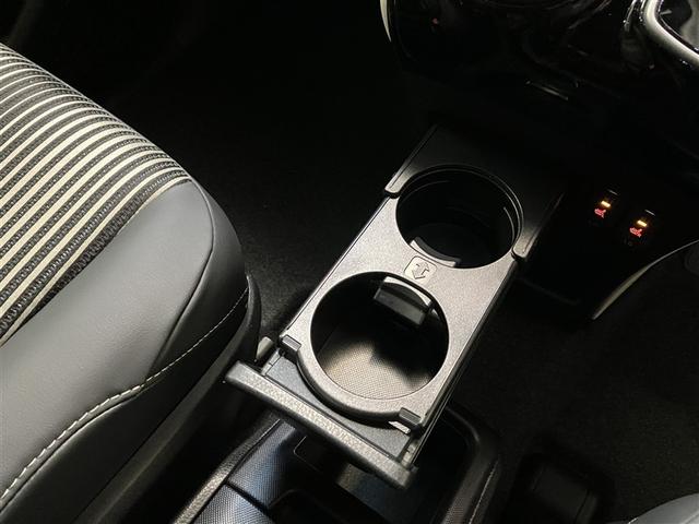 ノア ハイブリッドＳｉ　ダブルバイビーＩＩＩ　リアクーラー　ＥＴＣ車載器　ＬＥＤランプ　Ｂカメラ　ナビＴＶ　フルセグテレビ　オートクルーズコントロール　ＤＶＤ　横滑り防止装置　イモビライザー　キーレス　アルミホイール　エアバッグ　ＡＣ　３列シート（32枚目）