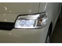 ＧＬ　盗難防止装置　エアバッグ　ＤＶＤ再生　切替４ＷＤ　メモリーナビ　パワーステアリング　フルセグ　ミュージックプレイヤー接続可　助手席エアバック　横滑り防止機能　ＡＢＳ　マニュアルエアコン　ワイヤレスキー（36枚目）