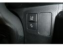 GL 運転席エアバック パワーウインド TSS Wエアバッグ 盗難防止システム パワーステアリング AUX接続 横滑り防止機能 エアコン キーレスキー ABS ワンセグテレビ メモリナビ アイドルストップ(18枚目)