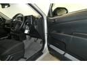 GL 運転席エアバック パワーウインド TSS Wエアバッグ 盗難防止システム パワーステアリング AUX接続 横滑り防止機能 エアコン キーレスキー ABS ワンセグテレビ メモリナビ アイドルストップ(26枚目)