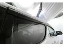 Ｘ　両電動ドア　ＬＥＤヘッドライト　横滑り防止　ＥＴＣ車載器　クルコン　リアオートエアコン　メモリーナビ　キーレス　ナビ＆ＴＶ　４ＷＤ　ＤＶＤ再生　３列シート　サンルーフ　スマートキー　盗難防止装置　ＰＳ（25枚目）