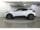 C-HR G 衝突軽減 ESC キーレスエントリー LEDライト Bカメ 盗難防止システム ナビ&TV 半革シート 地デジ オートクルーズコントロール スマートキー アルミホイール フルオートエアコン ABS(4枚目)