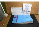 取扱い説明書もしっかり付いてます。中古車ですので、意外とない車も多いんですよ。