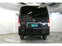 ���ʥ��饹�Ͽ��դ����饹�ȤʤäƤ���ޤ���ľ�������δ��¤䥨������θ����ˤ�ƶ������ץ饤�Х������ݸ�ˤ�ʤäƤ��ޤ��� 7