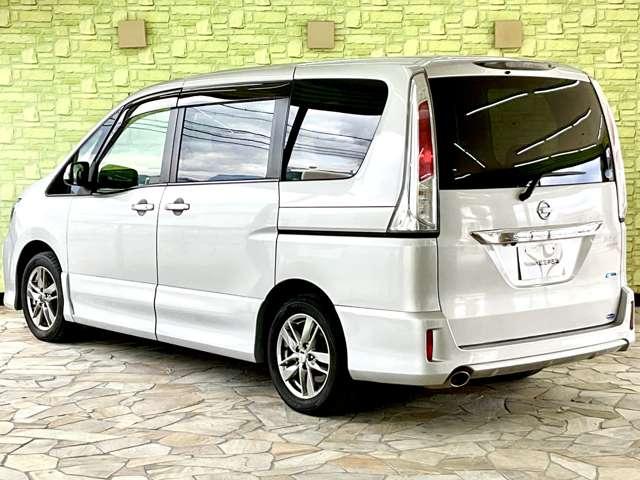 セレナ ２．０　ライダー　キセノン両側電動ＥＴＣフォグバックカメラ（7枚目）