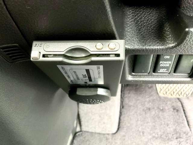 セレナ ２．０　ライダー　キセノン両側電動ＥＴＣフォグバックカメラ（11枚目）