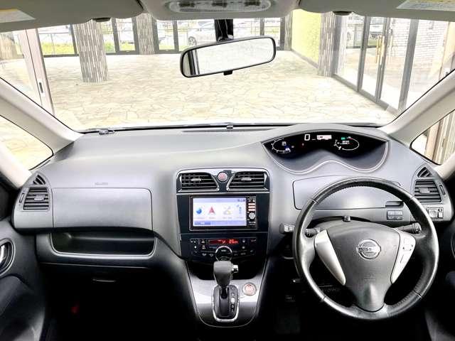 セレナ ２．０　ライダー　キセノン両側電動ＥＴＣフォグバックカメラ（17枚目）