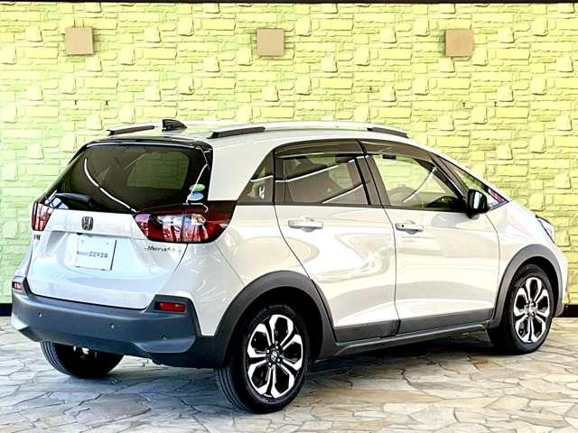 フィット 1.3 クロスター 8インチ社外ナビバックカメラドラレコLED(5枚目)