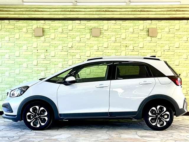 フィット 1.3 クロスター 8インチ社外ナビバックカメラドラレコLED(8枚目)