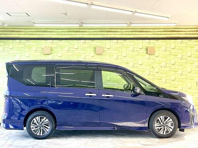 セレナ ハイウェイスターＶ５人乗りオートワークス（4枚目）