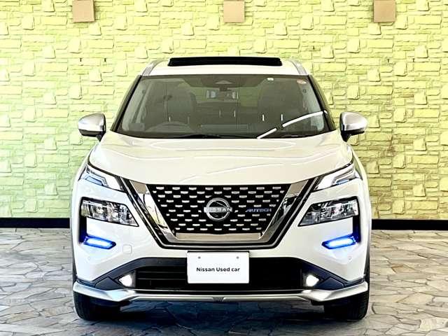 エクストレイル １．５　ＡＵＴＥＣＨ　アドバンスト　パッケージ　ｅ－４ＯＲＣＥ　４ＷＤ　メーカーナビ・サンルーフ・アラウンドビュ（2枚目）