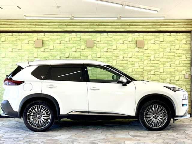 エクストレイル １．５　ＡＵＴＥＣＨ　アドバンスト　パッケージ　ｅ－４ＯＲＣＥ　４ＷＤ　メーカーナビ・サンルーフ・アラウンドビュ（6枚目）