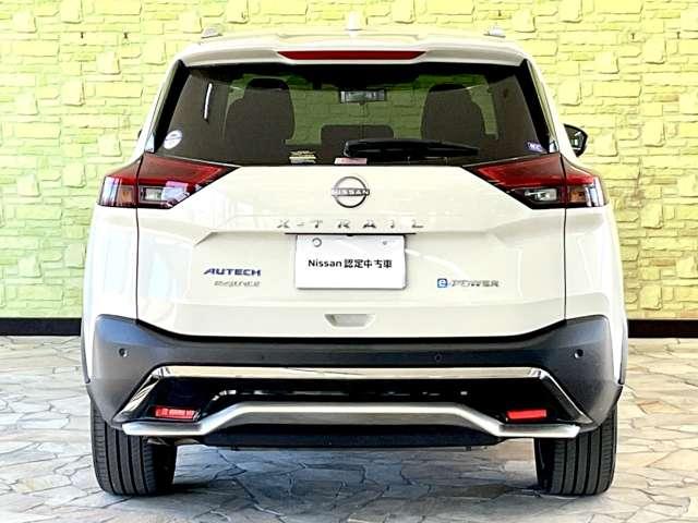 エクストレイル １．５　ＡＵＴＥＣＨ　アドバンスト　パッケージ　ｅ－４ＯＲＣＥ　４ＷＤ　メーカーナビ・サンルーフ・アラウンドビュ（8枚目）