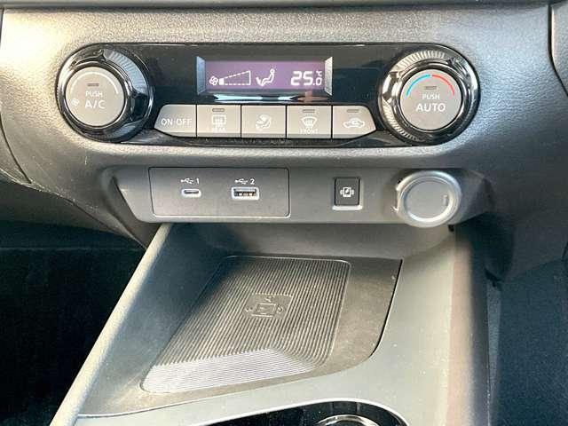 �d���T�C�h�u���[�L��A�u���[�L�I�[�g�z�[���h�Ȃǐ�i�Z�p���{�^���P�ő���\�ł���