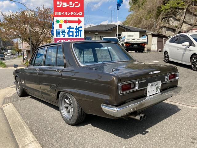 日産 スカイライン