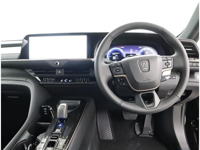 クラウンクロスオーバー Ｚ　４ＷＤ　フルセグ　メモリーナビ　ミュージックプレイヤー接続可　バックカメラ　衝突被害軽減システム　ＥＴＣ　ドラレコ　ＬＥＤヘッドランプ　ワンオーナー　フルエアロ　記録簿（12枚目）