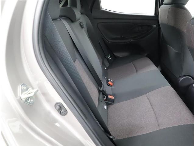 ヤリス ハイブリッドＧ　トヨタ認定中古車　当社下取り車　フルセグ　メモリーナビ　ミュージックプレイヤー接続可　バックカメラ　衝突被害軽減システム　ＥＴＣ　ドラレコ　ＬＥＤヘッドランプ　ワンオーナー　記録簿（6枚目）