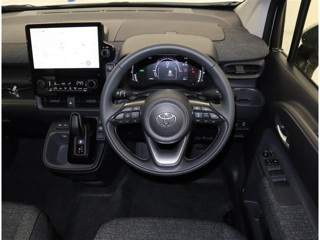 シエンタ ハイブリッドZ フルセグ メモリーナビ DVD再生 ミュージックプレイヤー接続可 バックカメラ 衝突被害軽減システム ETC ドラレコ 両側電動スライド LEDヘッドランプ ウオークスルー 乗車定員7人 3列シート(9枚目)