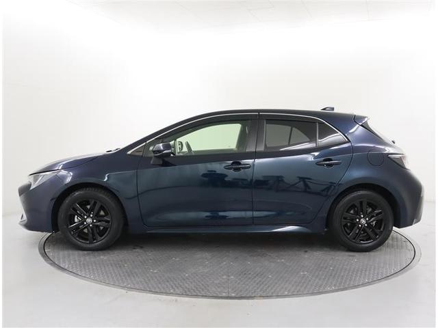 カローラスポーツ ハイブリッドＧ　スタイルパッケージ　ＴＯＹＯＴＡ認定中古車　当社下取りワンオーナー　シートヒーター　フルセグ　メモリーナビ　ミュージックプレイヤー接続可　バックカメラ　衝突被害軽減システム　ＥＴＣ　ドラレコ　ＬＥＤヘッドランプ（3枚目）