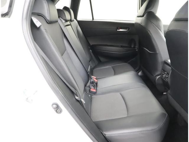 カローラクロス ハイブリッド　Ｚ　フルセグ　メモリーナビ　ミュージックプレイヤー接続可　バックカメラ　衝突被害軽減システム　ＥＴＣ　ＬＥＤヘッドランプ　ワンオーナー　フルエアロ（8枚目）