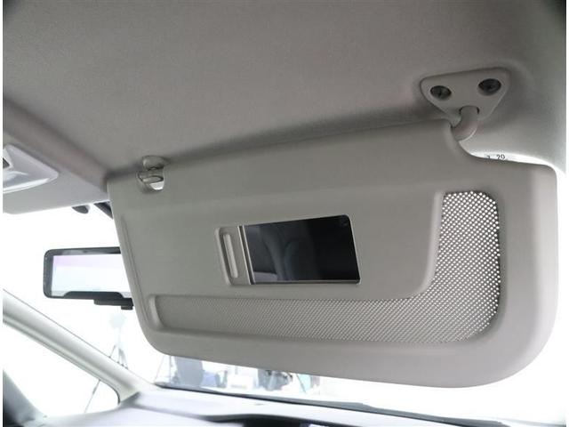 セレナ ハイウェイスター Vセレクション 当社下取り車 フルセグ メモリーナビ DVD再生 ミュージックプレイヤー接続可 バックカメラ 衝突被害軽減システム ETC 両側電動スライド LEDヘッドランプ 乗車定員8人 3列シート フルエアロ(22枚目)