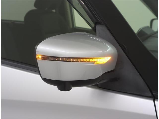 セレナ ハイウェイスター Vセレクション 当社下取り車 フルセグ メモリーナビ DVD再生 ミュージックプレイヤー接続可 バックカメラ 衝突被害軽減システム ETC 両側電動スライド LEDヘッドランプ 乗車定員8人 3列シート フルエアロ(23枚目)