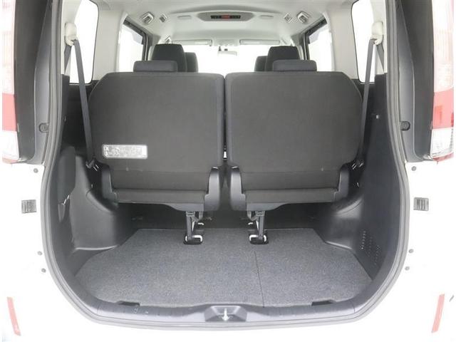 ノア ハイブリッドＧ　フルセグ　メモリーナビ　ＤＶＤ再生　ミュージックプレイヤー接続可　バックカメラ　ＥＴＣ　電動スライドドア　ＬＥＤヘッドランプ　乗車定員７人　３列シート（11枚目）