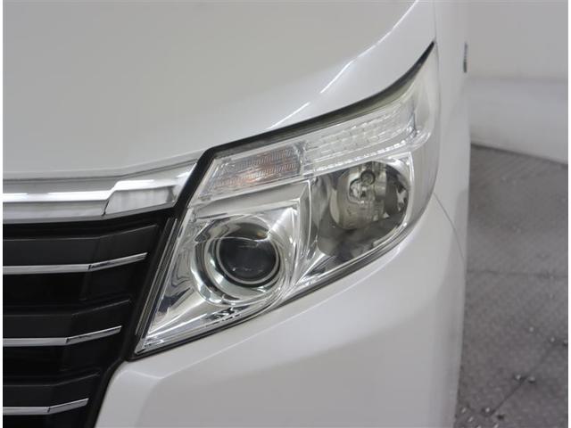 ノア ハイブリッドＧ　フルセグ　メモリーナビ　ＤＶＤ再生　ミュージックプレイヤー接続可　バックカメラ　ＥＴＣ　電動スライドドア　ＬＥＤヘッドランプ　乗車定員７人　３列シート（30枚目）