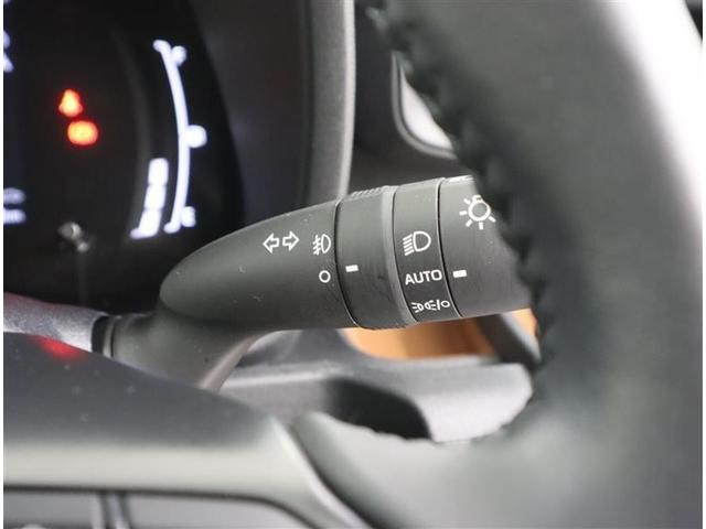 ���`�t�s�n���C�g�����̖͂��邳���Z���T�[�ŃL���b�`���āA�w�b�h���C�g�������I�ɓ_���Ă���錫���@�\�ł��I