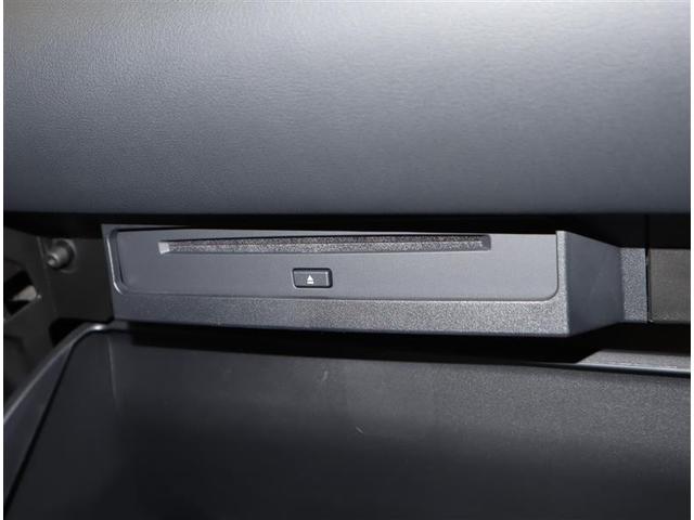 ヴォクシー ハイブリッドＳ－Ｚ　トヨタ認定中古車　フルセグ　ＤＶＤ再生　ミュージックプレイヤー接続可　バックカメラ　衝突被害軽減システム　ＥＴＣ　ドラレコ　両側電動スライド　ＬＥＤヘッドランプ　乗車定員７人　３列シート　ワンオーナー（18枚目）