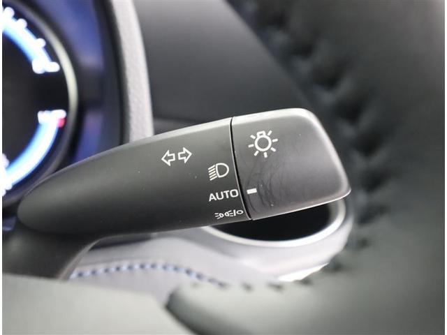 ヴォクシー ハイブリッドＳ－Ｚ　トヨタ認定中古車　フルセグ　ＤＶＤ再生　ミュージックプレイヤー接続可　バックカメラ　衝突被害軽減システム　ＥＴＣ　ドラレコ　両側電動スライド　ＬＥＤヘッドランプ　乗車定員７人　３列シート　ワンオーナー（24枚目）