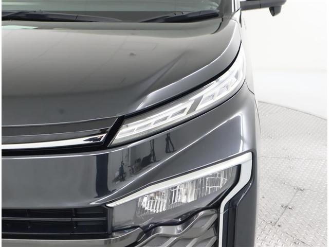 ヴォクシー ハイブリッドＳ－Ｚ　トヨタ認定中古車　フルセグ　ＤＶＤ再生　ミュージックプレイヤー接続可　バックカメラ　衝突被害軽減システム　ＥＴＣ　ドラレコ　両側電動スライド　ＬＥＤヘッドランプ　乗車定員７人　３列シート　ワンオーナー（37枚目）