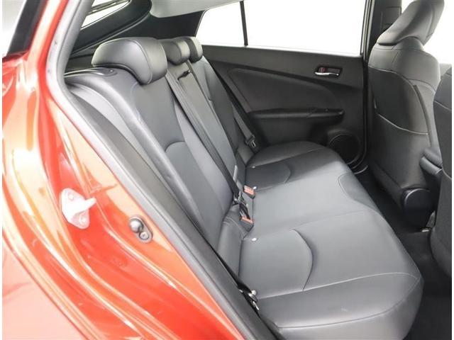 プリウス Ａツーリングセレクション　ＴＯＹＯＴＡ認定中古車　当社下取りワンオーナー　フルセグ　メモリーナビ　ＤＶＤ再生　ミュージックプレイヤー接続可　バックカメラ　衝突被害軽減システム　ＥＴＣ　ドラレコ　ＬＥＤヘッドランプ（6枚目）
