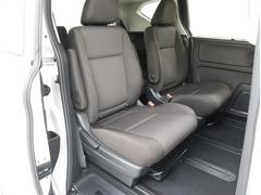 �����ܤΥ����Ȥ�����˥��饤�ɤ����Ƥ����ߤΰ��֤�Ĵ��������ޤ� 5