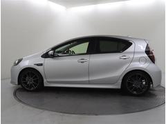 �������������Ǽ�֤Ǥ��Τǰ¿����Ƥ����Ӳ����������ҹ��촰�����и�˭���������Τ��б��������ޤ��� 3