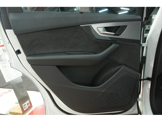 45TFSIクワトロ Sラインパッケージ エアサス装着車 車検令和4年2月まで/ワンオーナー/7シーターパッケージ/リアアシスタンスパッケージ/マトリクスLED/パノラマサンルーフ/バーチャルコックピット/アダプティブクルーズコントロール/純正ドラレコ(64枚目)