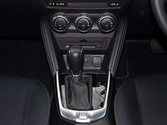 ＭＡＺＤＡ２ １．５　１５Ｓ　プロアクティブ　Ｓパッケージ　マツダ認定中古車　ＥＴＣ車載器衝突被害軽減ブ（8枚目）