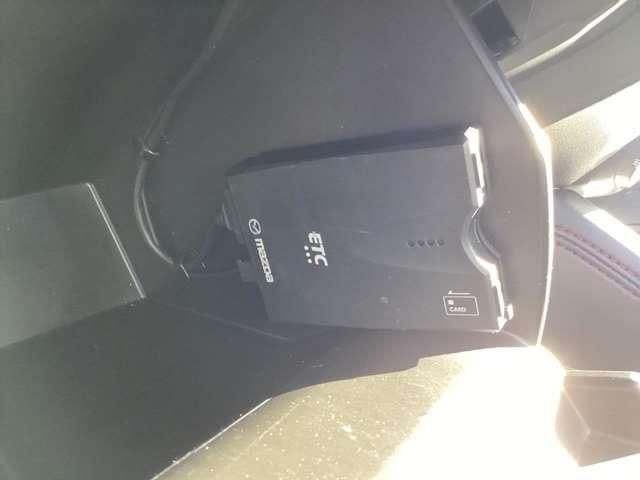 ＣＸ－５ ２．２　ＸＤ　ブラックトーンエディション　ディーゼルターボ　　マツダ認定中古車　衝突被害軽減ブレーキ　コ（10枚目）