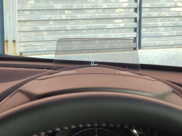 �^�]���E�̉�������ɋ����𓊉e���邱�ƂőO�����Ȃ�����̎��F���ł��܂��B�{���Ƀh���C�o�[���K�v�ȏ���K�؂ɓ`���A�y����Œ������Ƃ��l�����V���㑕���ł��B�������͂P�D�T���O���ɕ����ԃC���[�W�ł��B