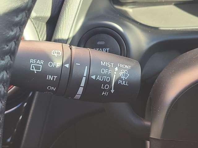 �J�ʂɉ����Ď����Ń��C�p�[���������C���Z���T�[���C�p�[�𓋍ځB�܂��A���x�����@�\�t�ł��̂ŁA���q�l��l�ЂƂ�̂��D�݂ɍ��킹�ă��C�p�[�̍쓮���x�𒲐����邱�Ƃ��ł��܂��B